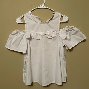 (NEW W/ TAGS) Zara flower/bow blouse